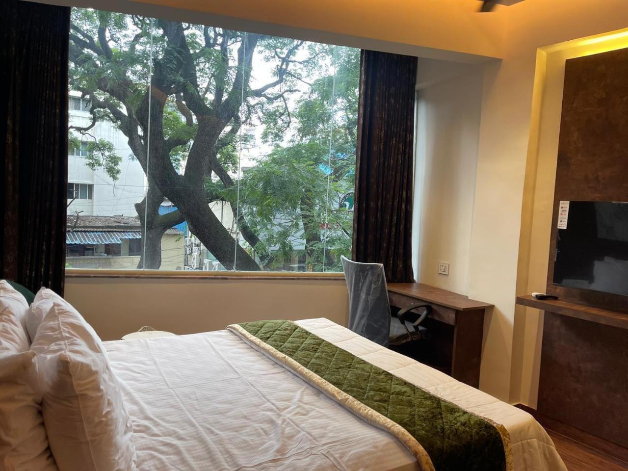 The Taaj Comforts Bangalore Extérieur photo